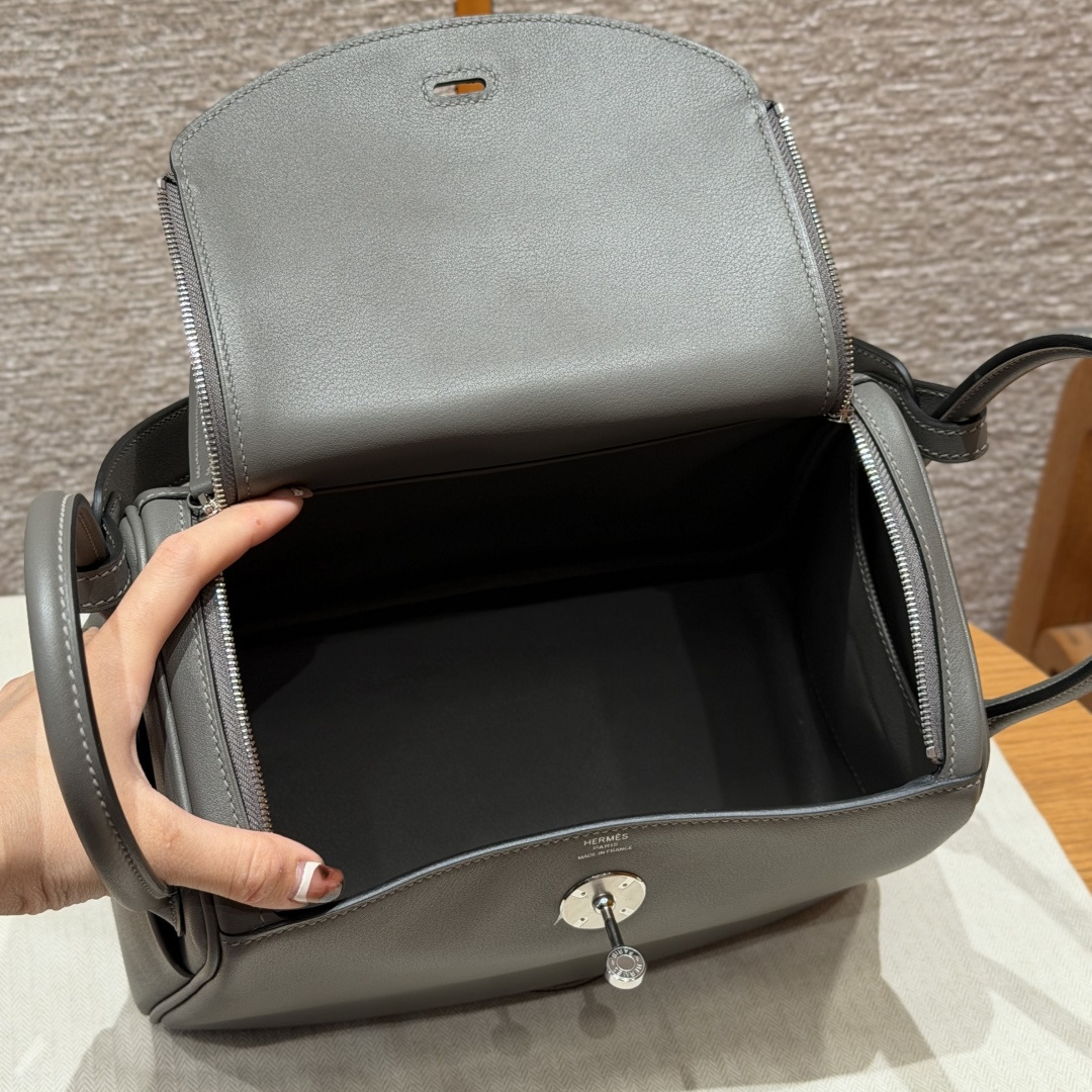 高仿Hermes*Lindy26系列H073428SW8F錫器灰牛皮銀扣純手工