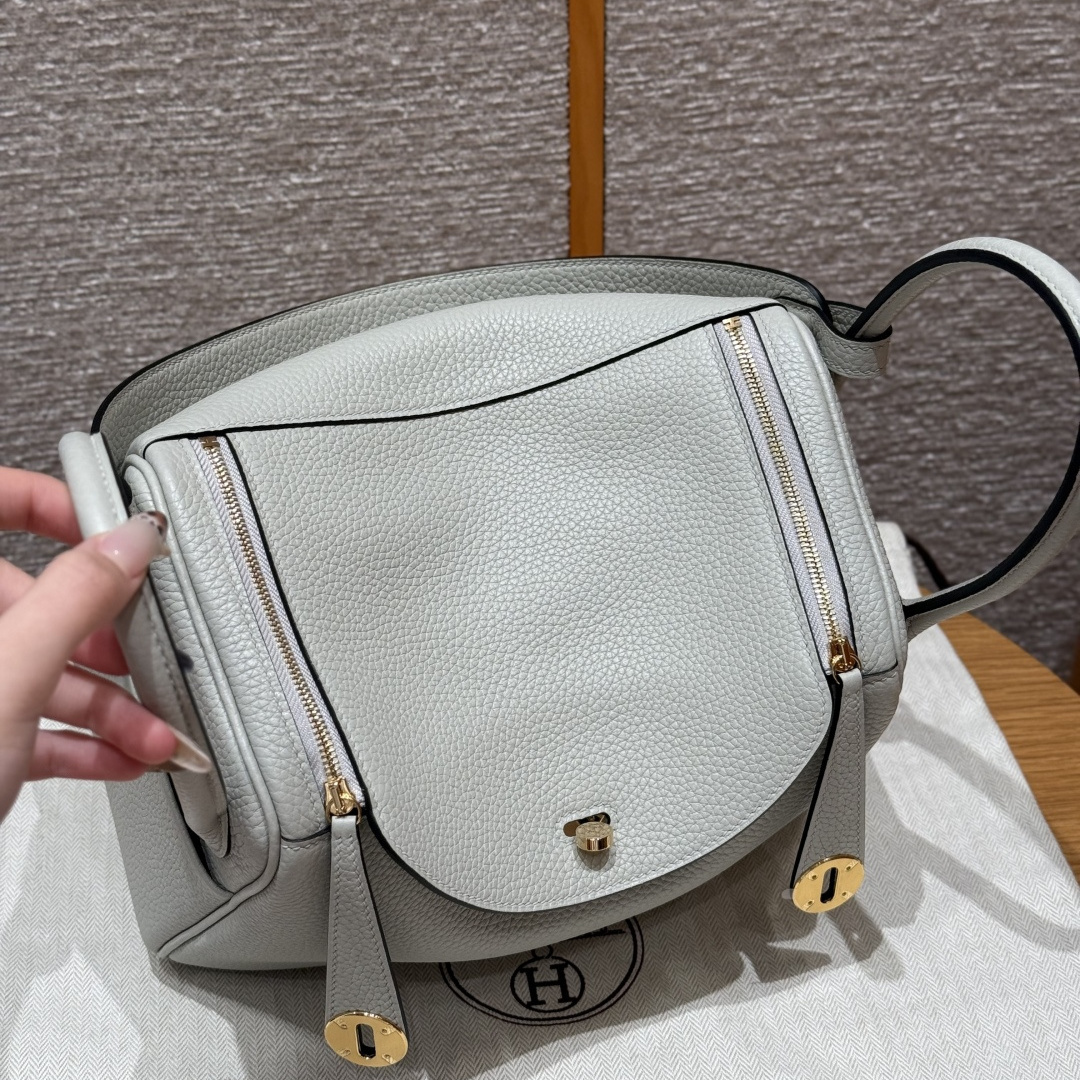 高仿Hermes*Lindy26系列H073428TC8U冰川藍牛皮金扣純手工