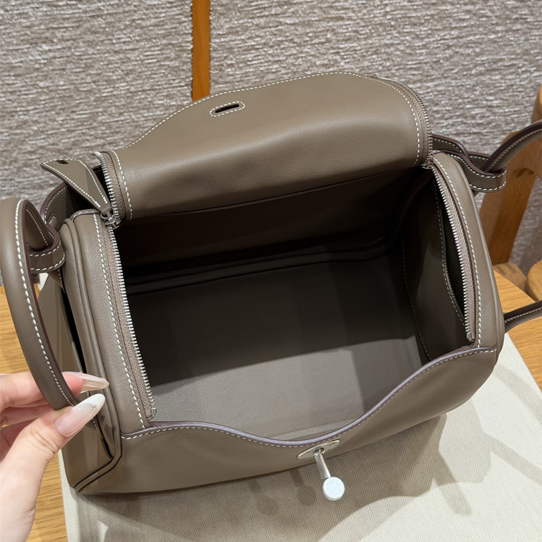 高仿Hermes*Lindy26系列H073428SW18大象灰牛皮銀扣純手工
