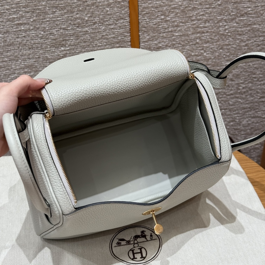 高仿Hermes*Lindy26系列H073428TC8U冰川藍牛皮金扣純手工
