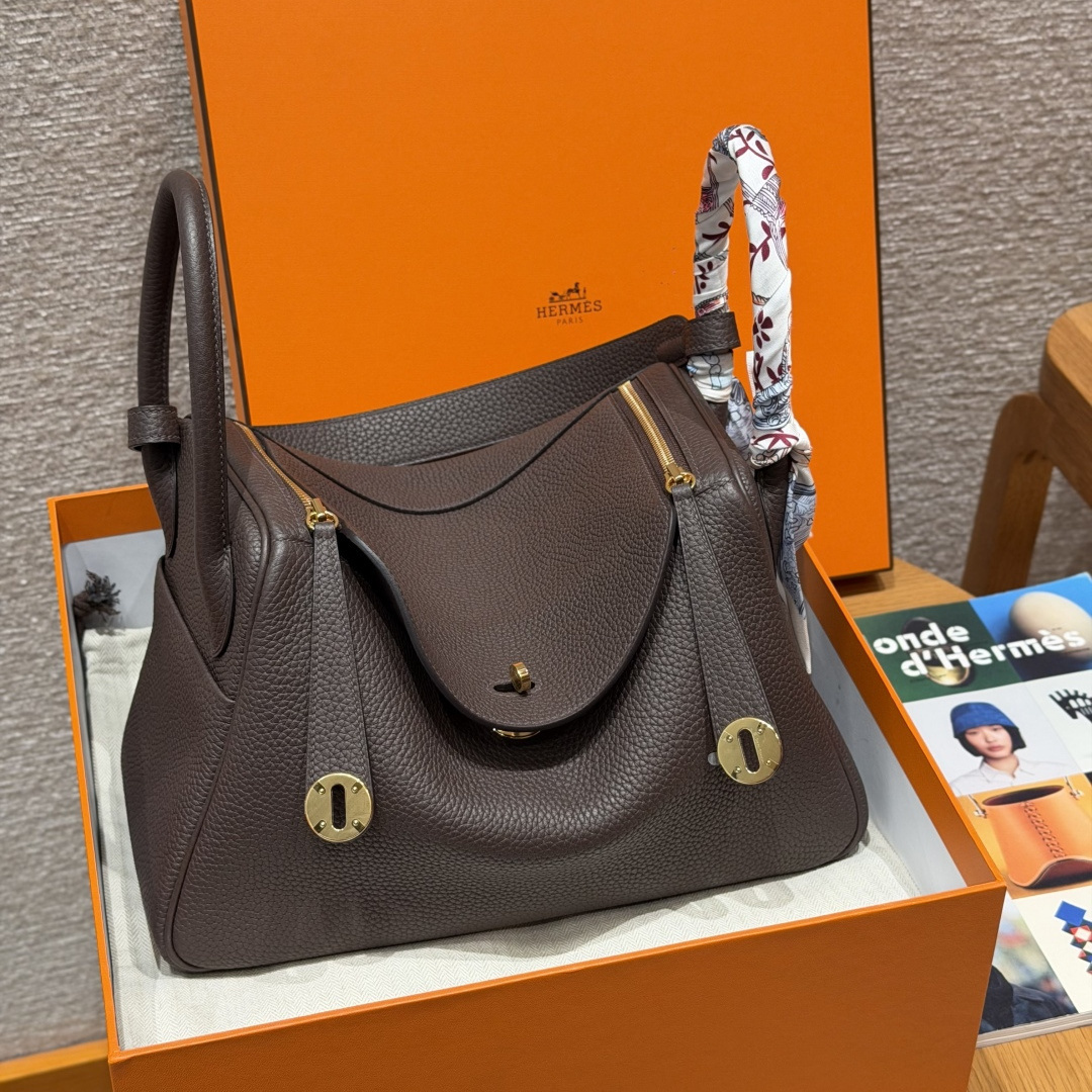 高仿Hermes*Lindy30系列H073426TC47巧克力色牛皮金扣純手工