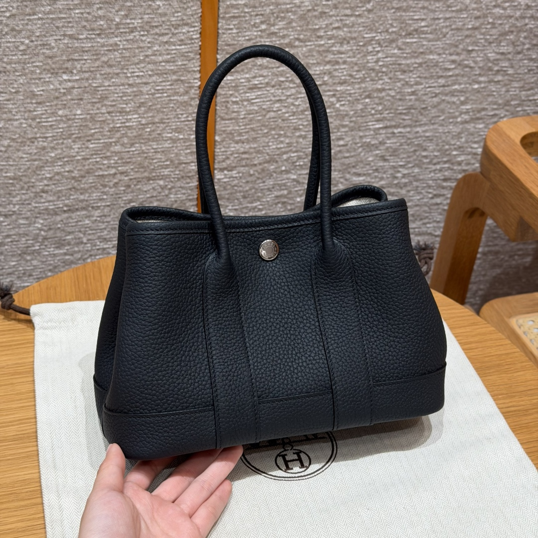 高仿Hermes*Garden Party23系列H08642289黑色牛皮銀扣純手工