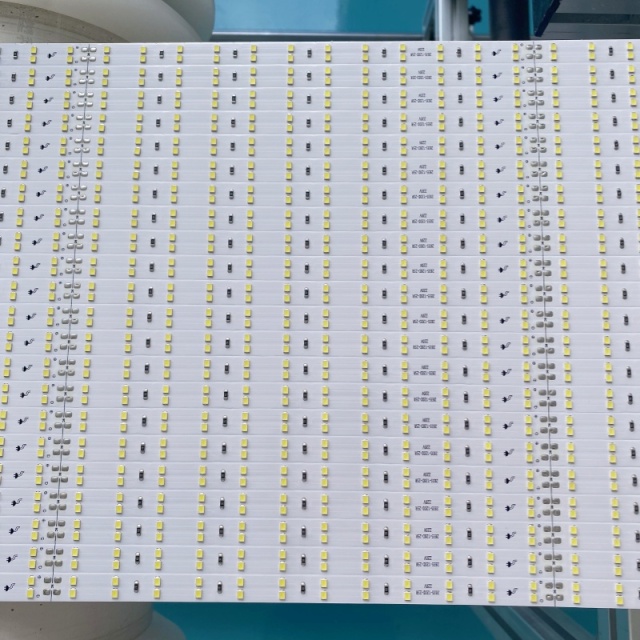 SKD-220V-2835-120D-11MM-CB-Z2