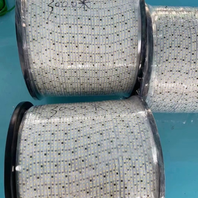 SKD-220V-2835-120D-8MM-CB-IC-Z1