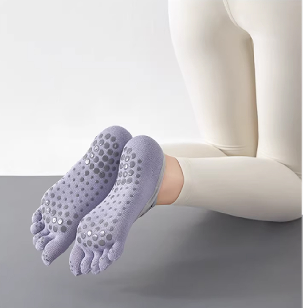 Edge Of Heaven Yoga Socks