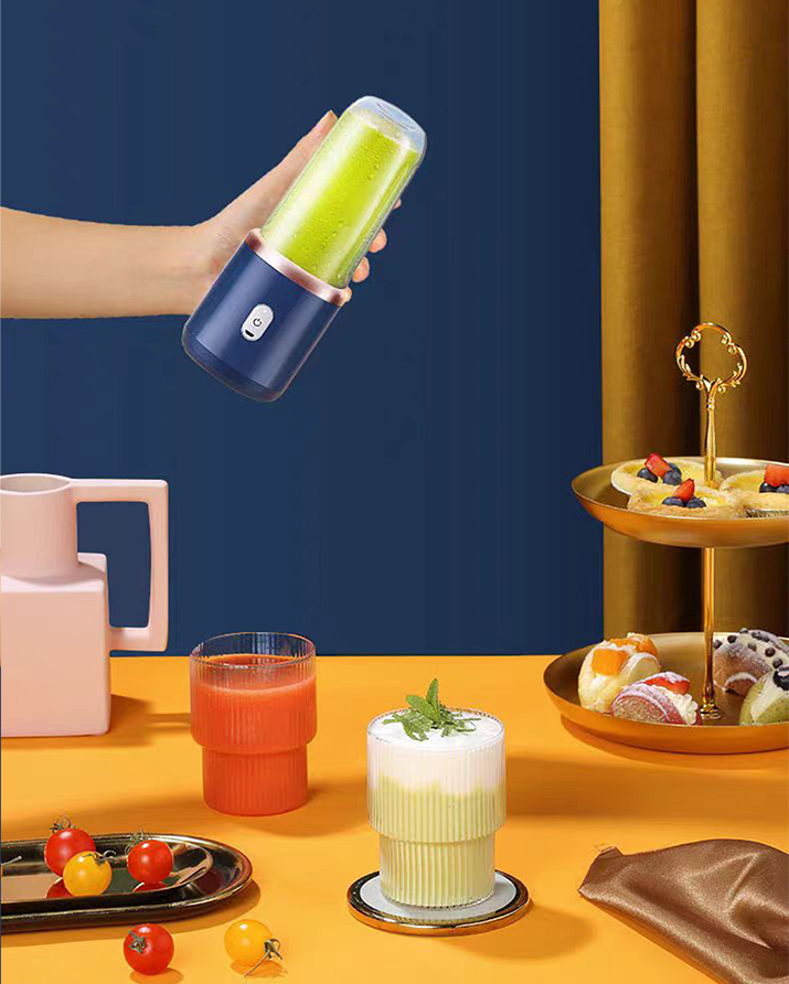 SKYULE Portable Juicer - Your On-the-Go Juicing Companion