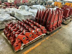 Tamping Arm,QM Track Equipment Co.,Ltd._Tamping Machine_railway-maintenance.com,Heavy-Duty Tamping Arm Assembly for Railway Track Maintenance