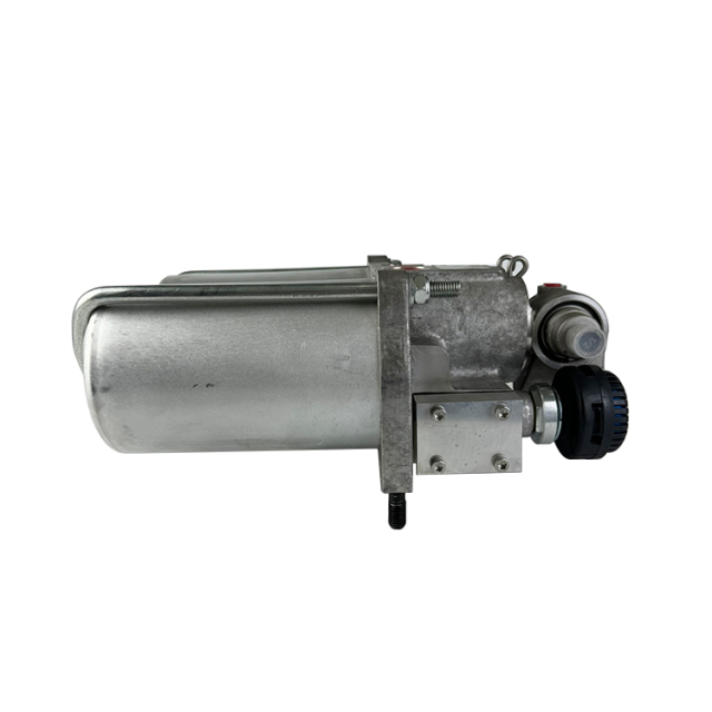 Air Dryer,QM Track Equipment Co.,Ltd._Tamping Machine_railway-maintenance.com,For Tamping Car Pneumatic Brake System