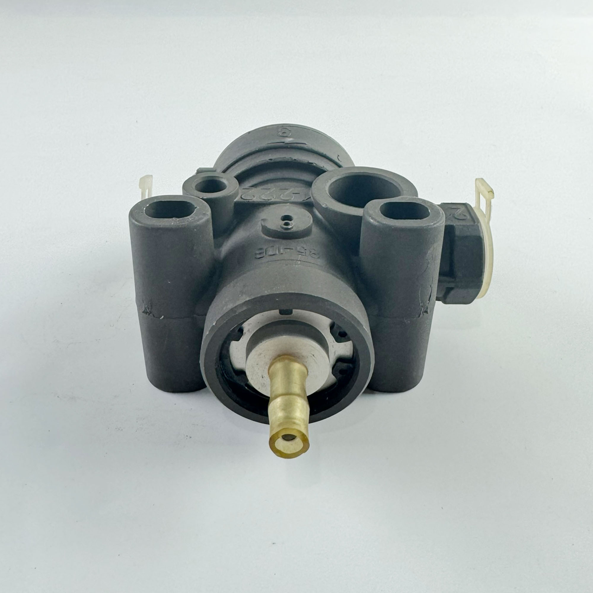 Relay Valve,QM Track Equipment Co.,Ltd._Tamping Machine_railway-maintenance.com,Relay Valve – Model 90186 for Tamping Machine Air Brake System