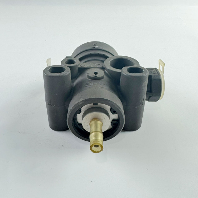 Relay Valve,QM Track Equipment Co.,Ltd._Tamping Machine_railway-maintenance.com,Relay Valve – Model 90186 for Tamping Machine Air Brake System