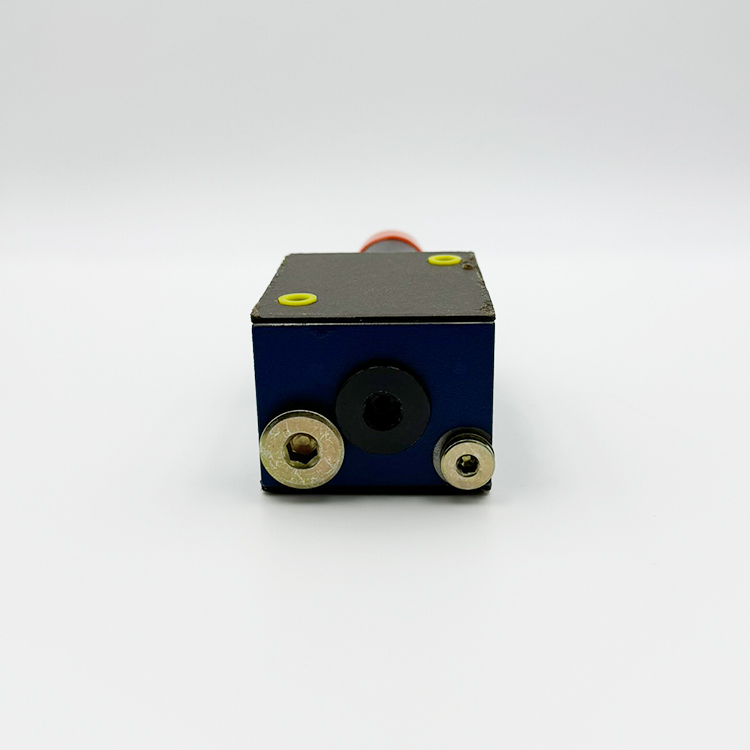 Pressure Relief Valve,QM Track Equipment Co.,Ltd._Tamping Machine_railway-maintenance.com,Pressure Relief Valve