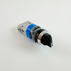 Pneumatic Valve,QM Track Equipment Co.,Ltd._Tamping Machine_railway-maintenance.com,Front-Mounted Pneumatic Valve with Pressure Switch 90336/90342/90343