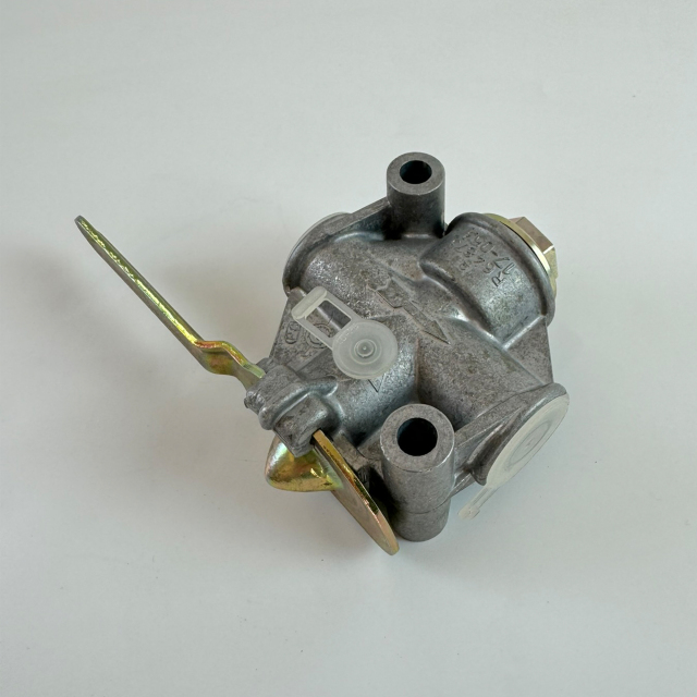 Hydraulic Pressure Reducing Valve,QM Track Equipment Co.,Ltd._Tamping Machine_railway-maintenance.com,90259 Hydraulic Pressure Reducing Valve for Plasser Machines