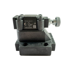 Shut-off Valve,QM Track Equipment Co.,Ltd._Tamping Machine_railway-maintenance.com,Shut-off valve HY511.12 For Railway Tamping Machine Use