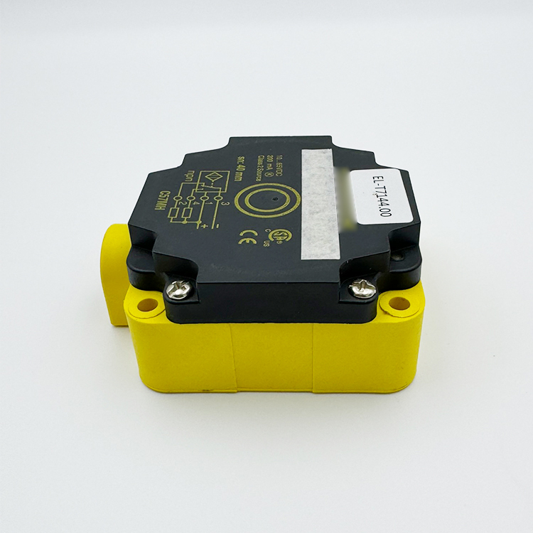 Proximity Switches,QM Track Equipment Co.,Ltd._Tamping Machine_railway-maintenance.com,Proximity switches EL-T7144.00 For Plasser Tamping machine Use
