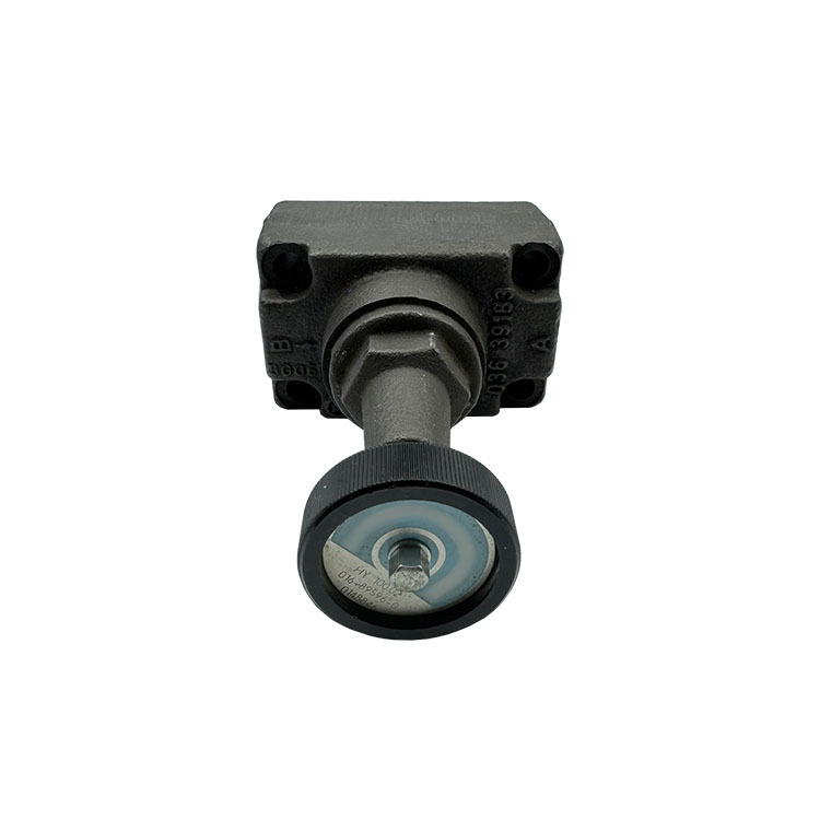 Direct-Acting Relief Valve,QM Track Equipment Co.,Ltd._Tamping Machine_railway-maintenance.com,Direct-Acting Relief Valve