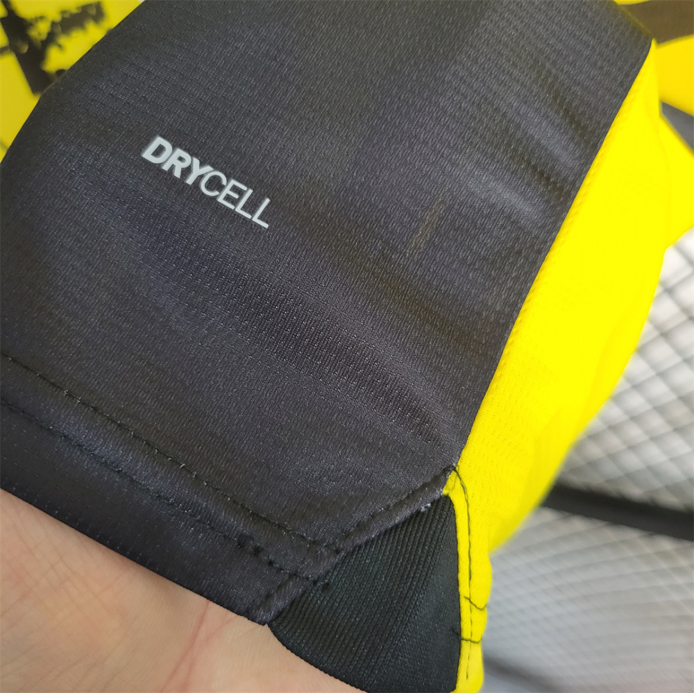 23-24 Borussia Dortmun Home Fan Version