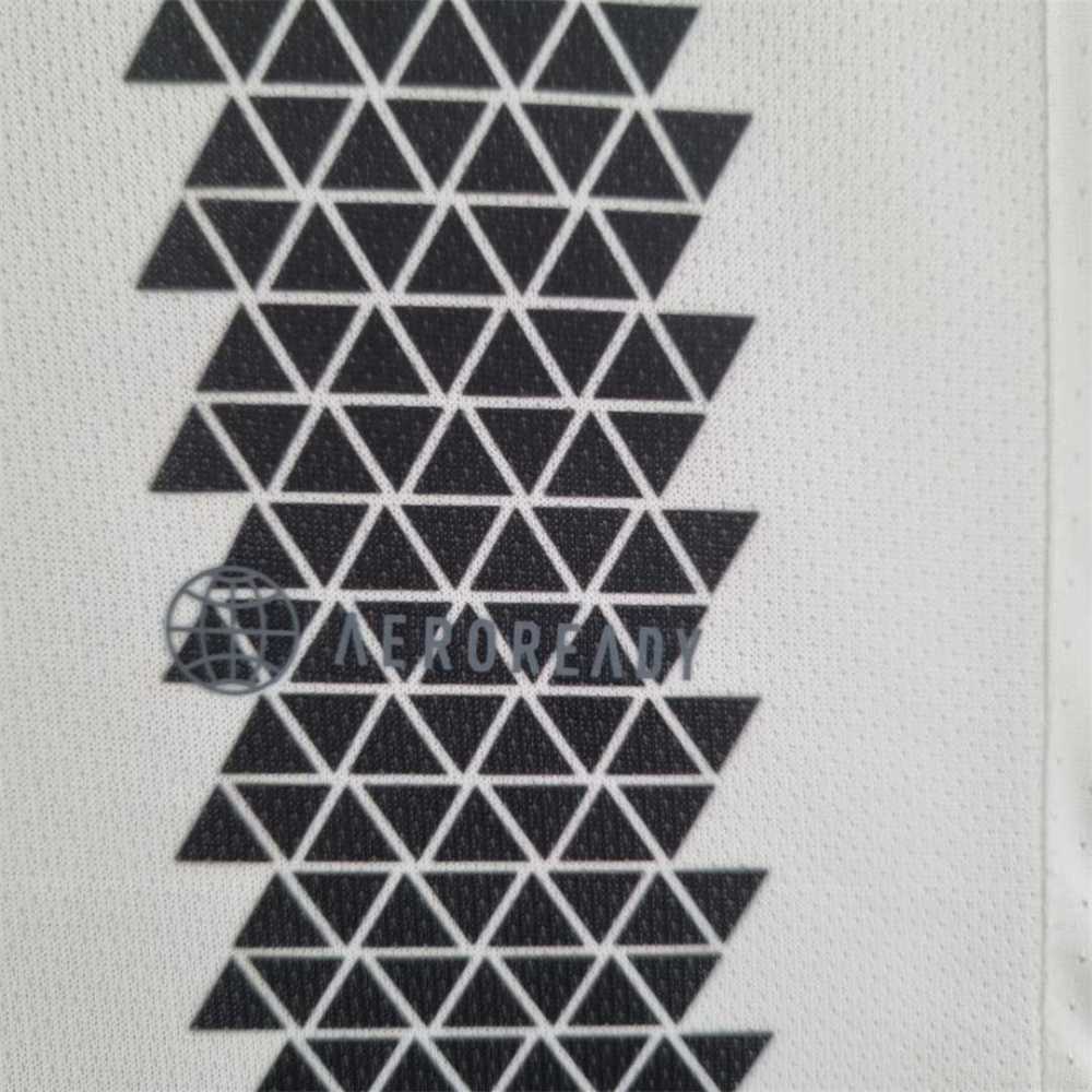 22-23 Juventus Home Jersey Fan Version