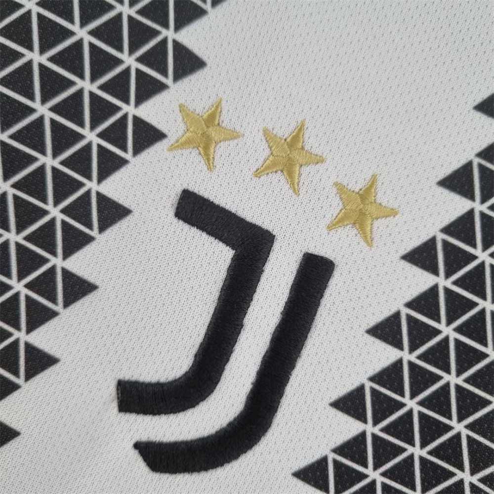 22-23 Juventus Home Jersey Fan Version