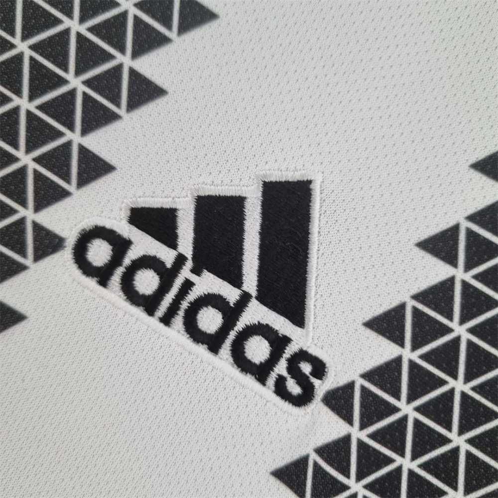 22-23 Juventus Home Jersey Fan Version
