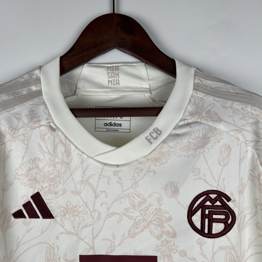 23-24 Bayern Munich Third Away Fan Version