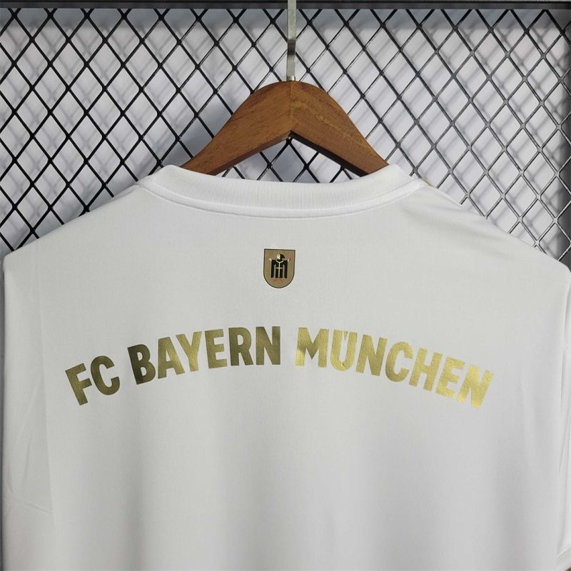 22-23 Bayern Munich Away Fan Version