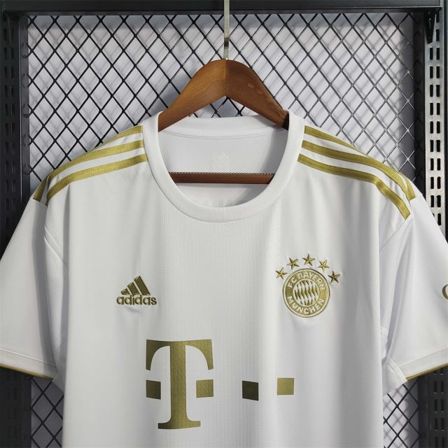 22-23 Bayern Munich Away Fan Version