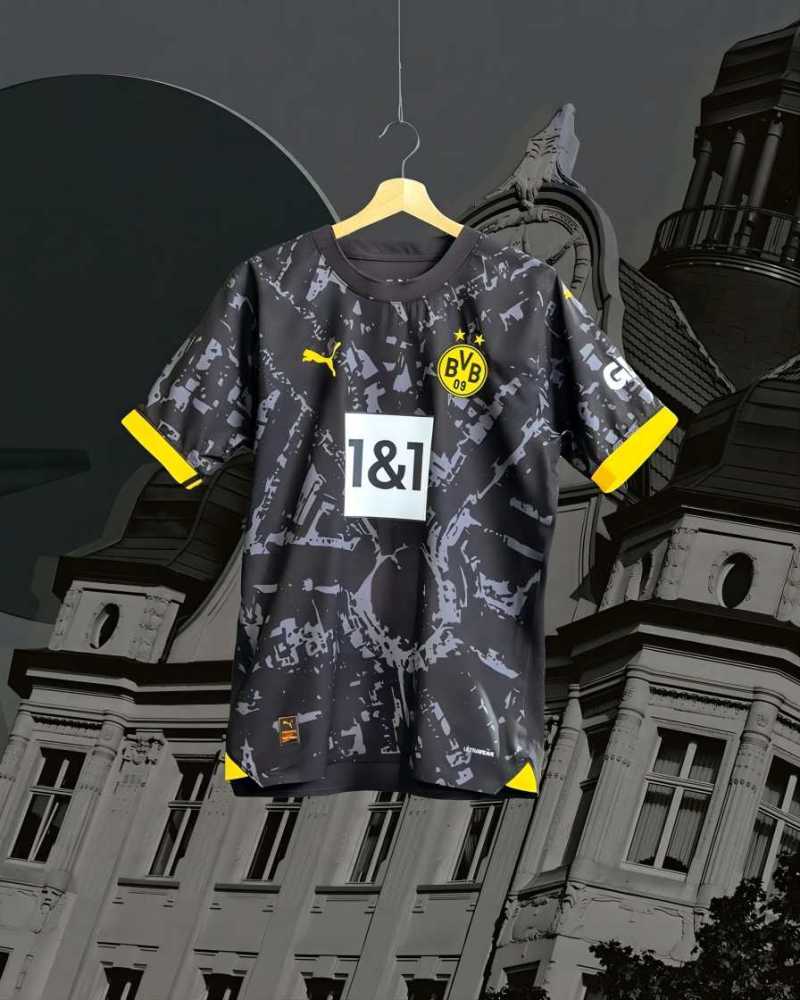 23-24 Borussia Dortmund Away Fan Version