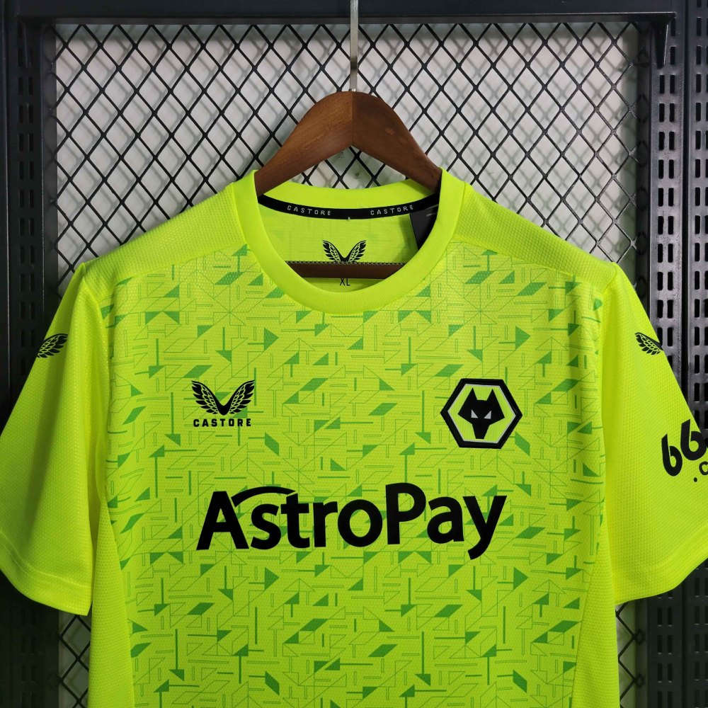 23-24 Wolves Jersey Goalkeepe Fan Version
