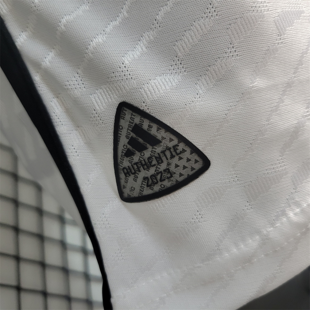 23-24 Sao Paulo FC Home Soccer Jersey Player Edition