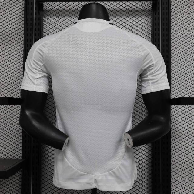 24-25 Real Madrid Home Soccer Jersey Player Version