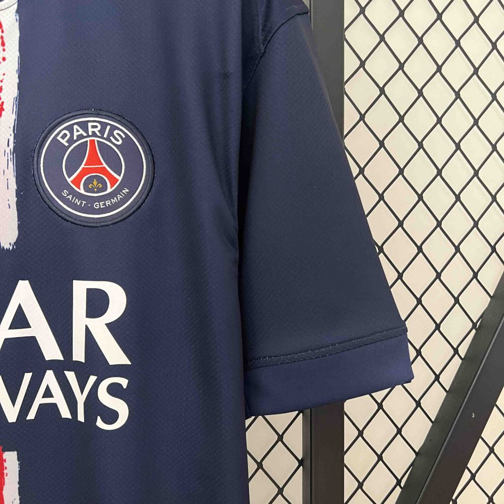 24-25 Paris Saint-Germain Home Soccer Jersey Fan Version