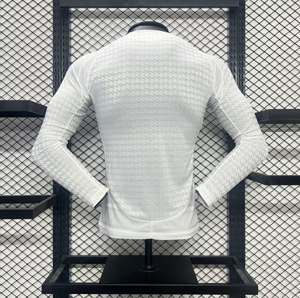 24-25 Real Madrid Home Soccer Jersey Player Version Long Sleeve