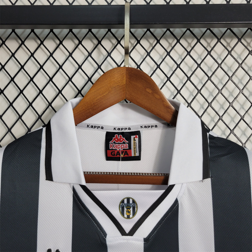 95-97 Juventus Home Retro Jersey