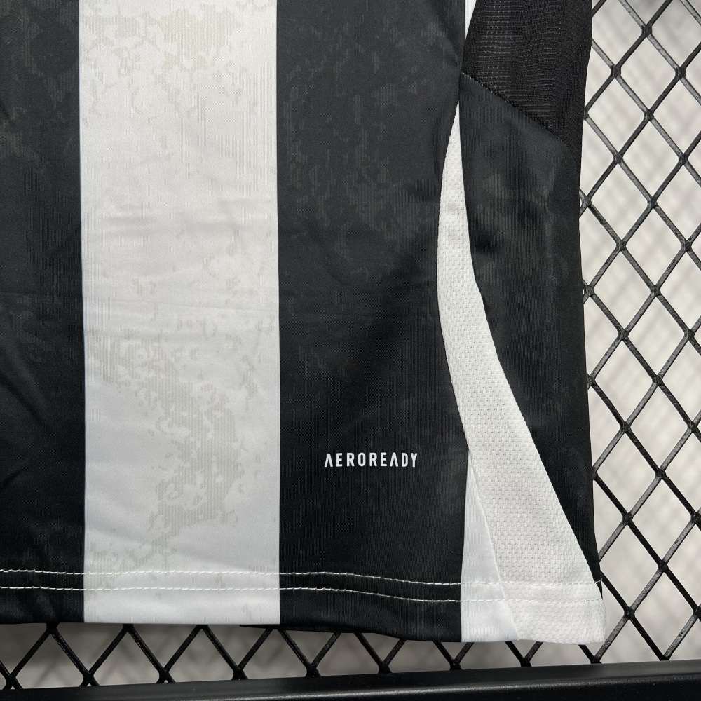 24-25 Juventus Home Soccer Kids Kit Jersey+Shorts