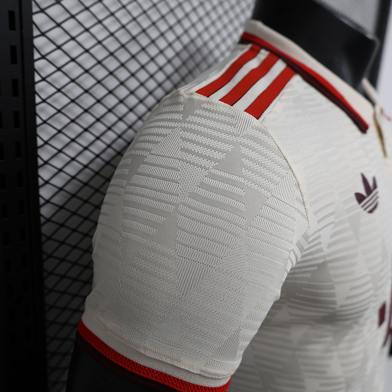 24-25 Bayern Munich Third Away Player Version