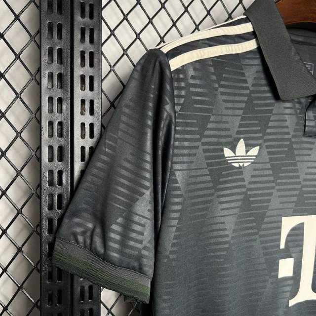 24-25 Bayern Munich Oktoberfest Soccer Jersey