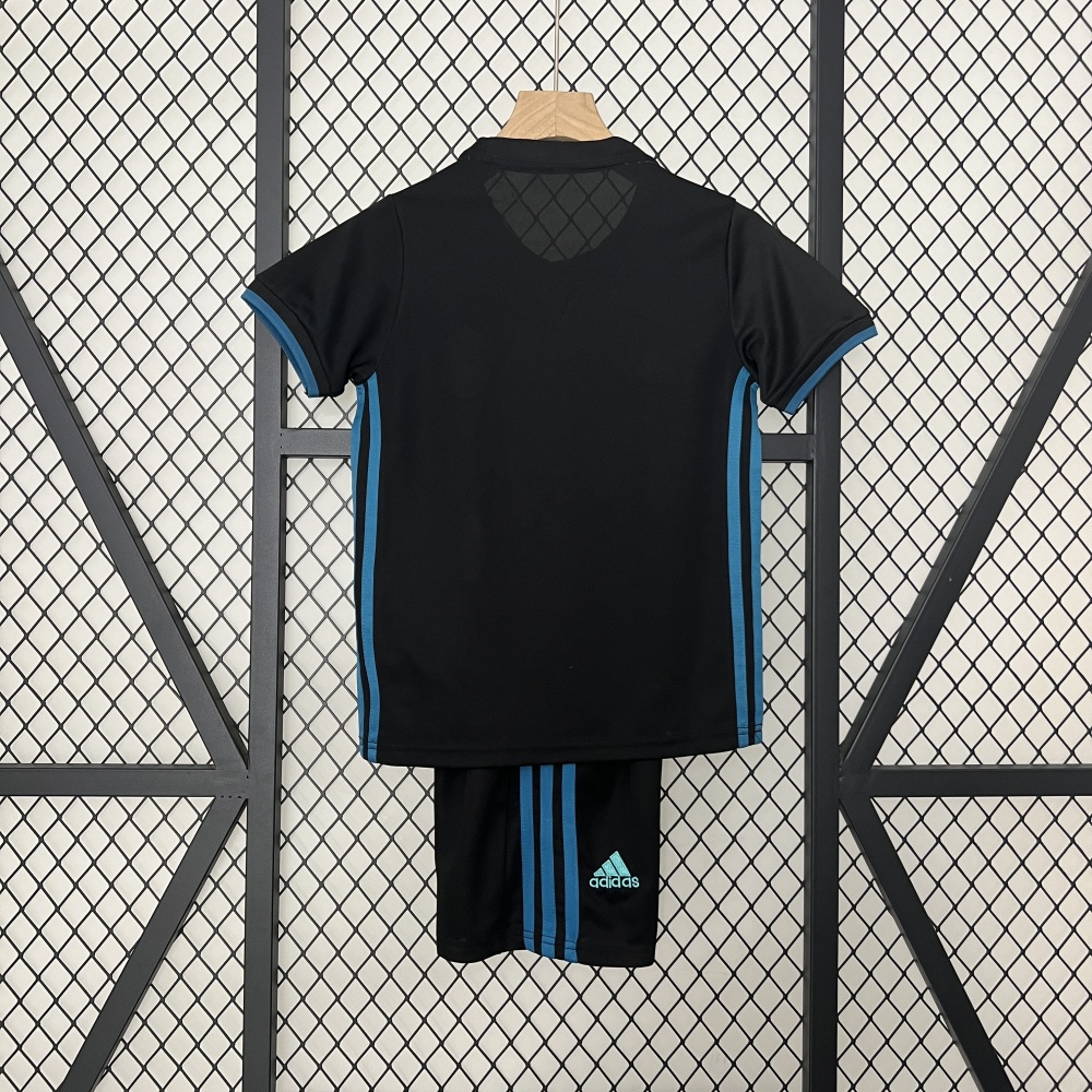 17-18 Real Madrid Away Retro Jersey