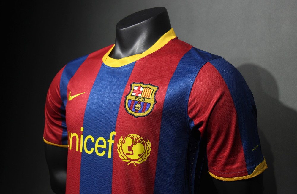 10-11 Barcelona Home Retro Jersey Player Editon