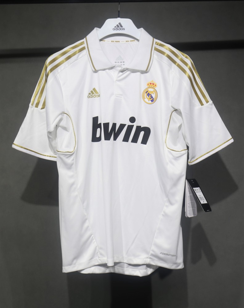 11-12 Real Madrid Home Retro Jersey Player Version
