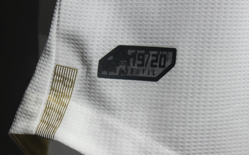 19-20 Real Madrid Home Retro Jersey Player version