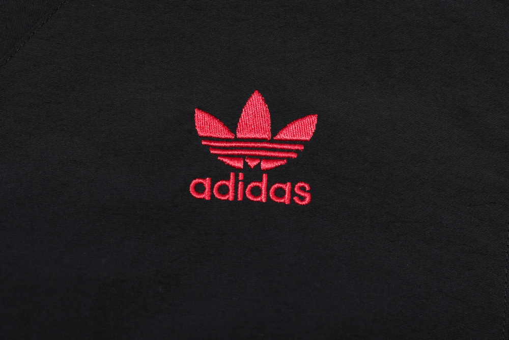 2024-2025 Manchester United Retro Jersey Windbreaker Top+Pants Grey