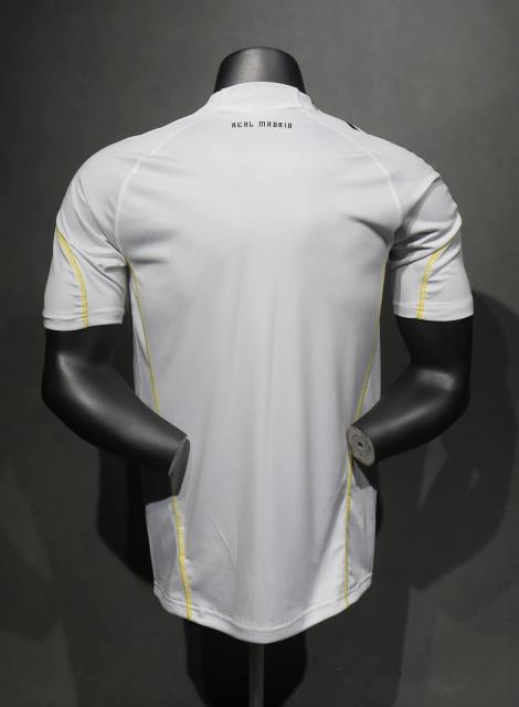 2009/10 Real Madrid Home Retro Jersey Player Edition
