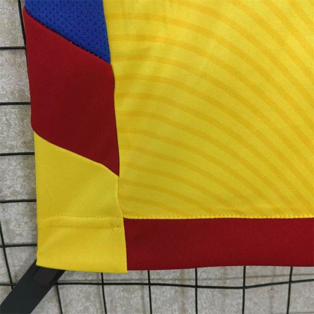 25-26 Romania Home Football Jersey