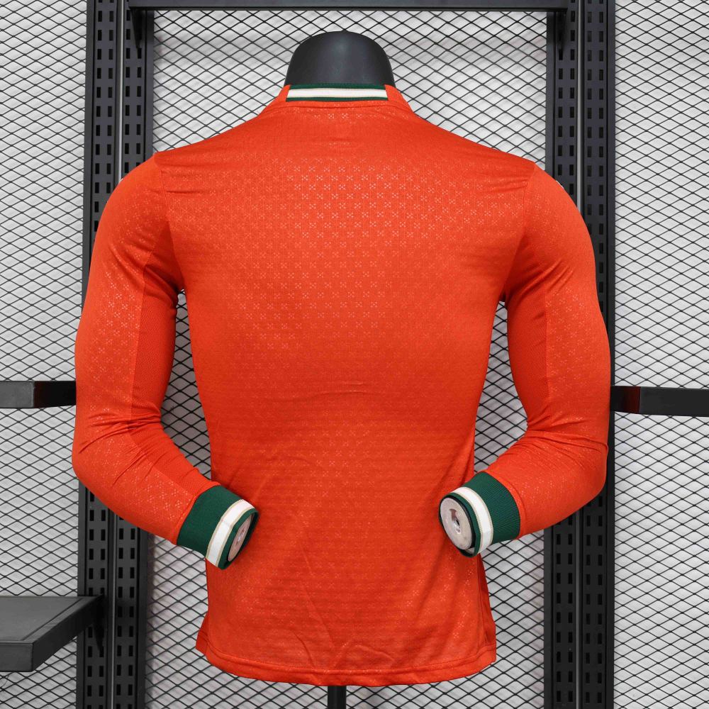 2025 Portugal  Home Soccer Jersey Player Version Long Sleeve