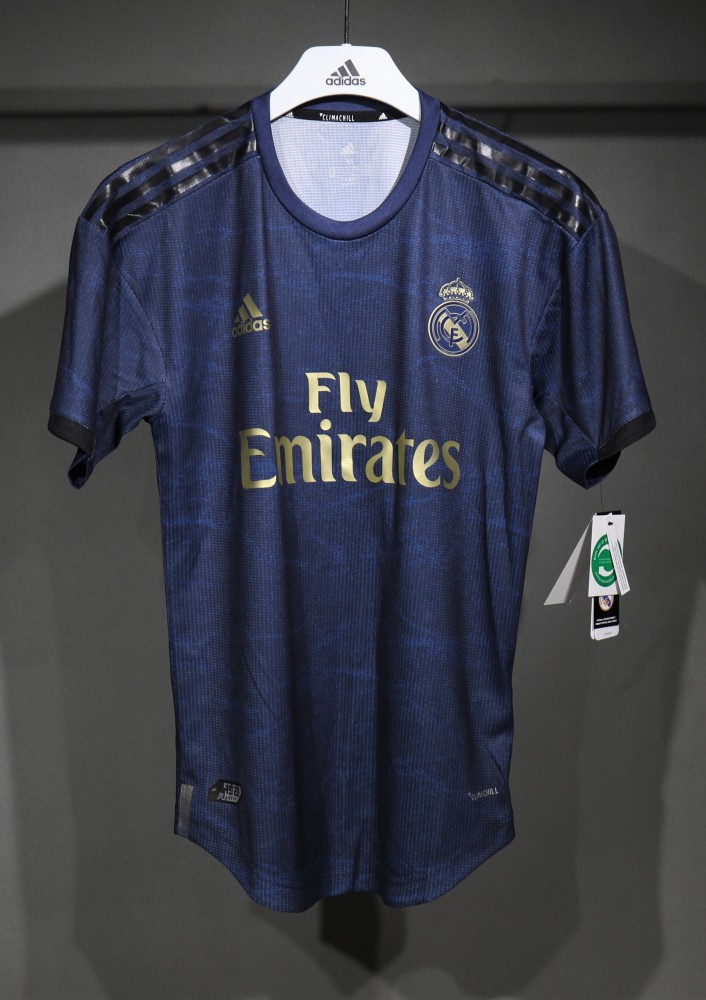 19-20 Real Madrid Away Retro Jersey Player version