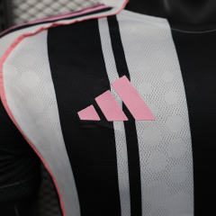 25-26 Juventus Home Soccer Jersey Player Version