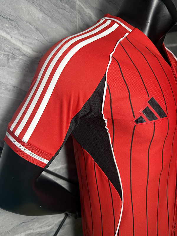 25-26 Manchester United Red Baseball Soccer Jersey