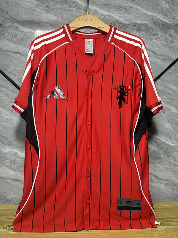 25-26 Manchester United Red Baseball Soccer Jersey