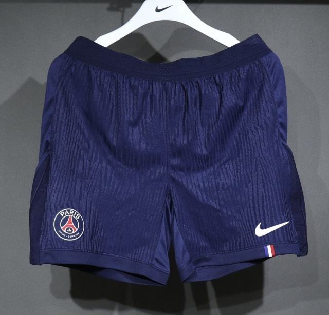 25-26 PSG Home Soccer Shorts Player Version